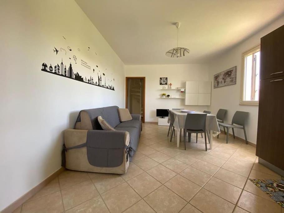 Villa Indipendente Le Coccinelle Beach Mare Piscina A 250 Mt Dal Mare Con Servizio Di Piscina A 400 Mt 12 K Da Cefalu Campofelice Di Roccella Exterior photo