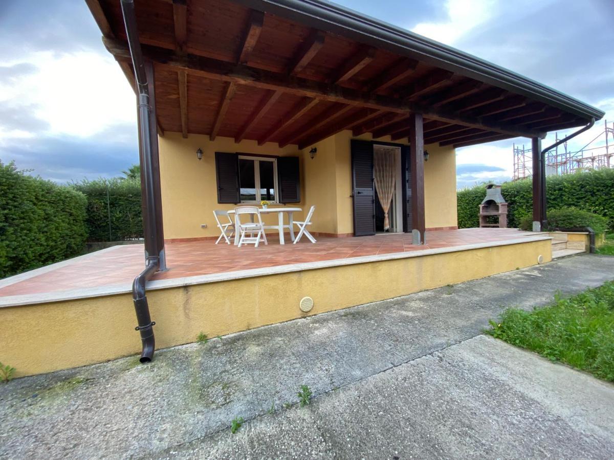 Villa Indipendente Le Coccinelle Beach Mare Piscina A 250 Mt Dal Mare Con Servizio Di Piscina A 400 Mt 12 K Da Cefalu Campofelice Di Roccella Exterior photo