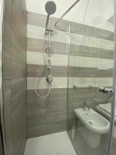 Villa Indipendente Le Coccinelle Beach Mare Piscina A 250 Mt Dal Mare Con Servizio Di Piscina A 400 Mt 12 K Da Cefalu Campofelice Di Roccella Exterior photo